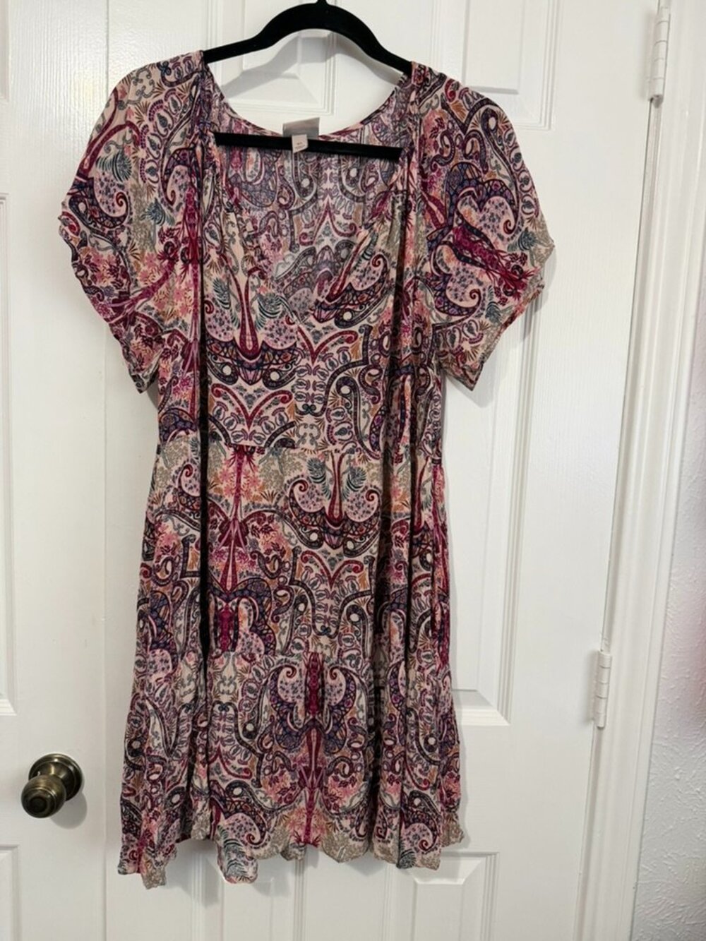 Multicolor Flowy Paisley Dress Size XL by Knox Rose